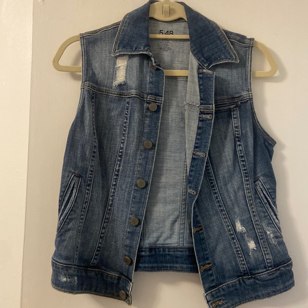 Jean Vest